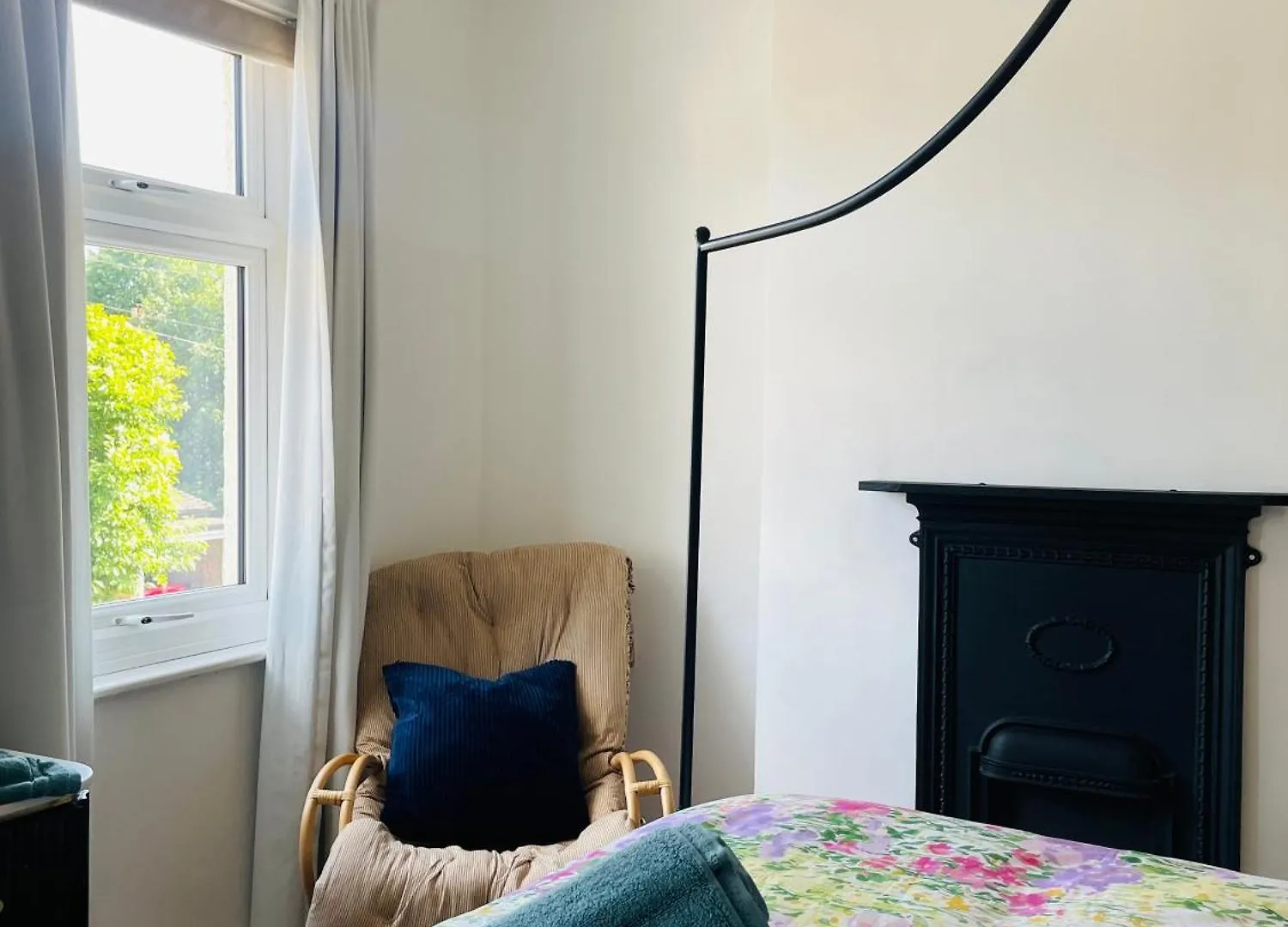 Holiday home Modern 3 Bed House In Isleworth, London Villa