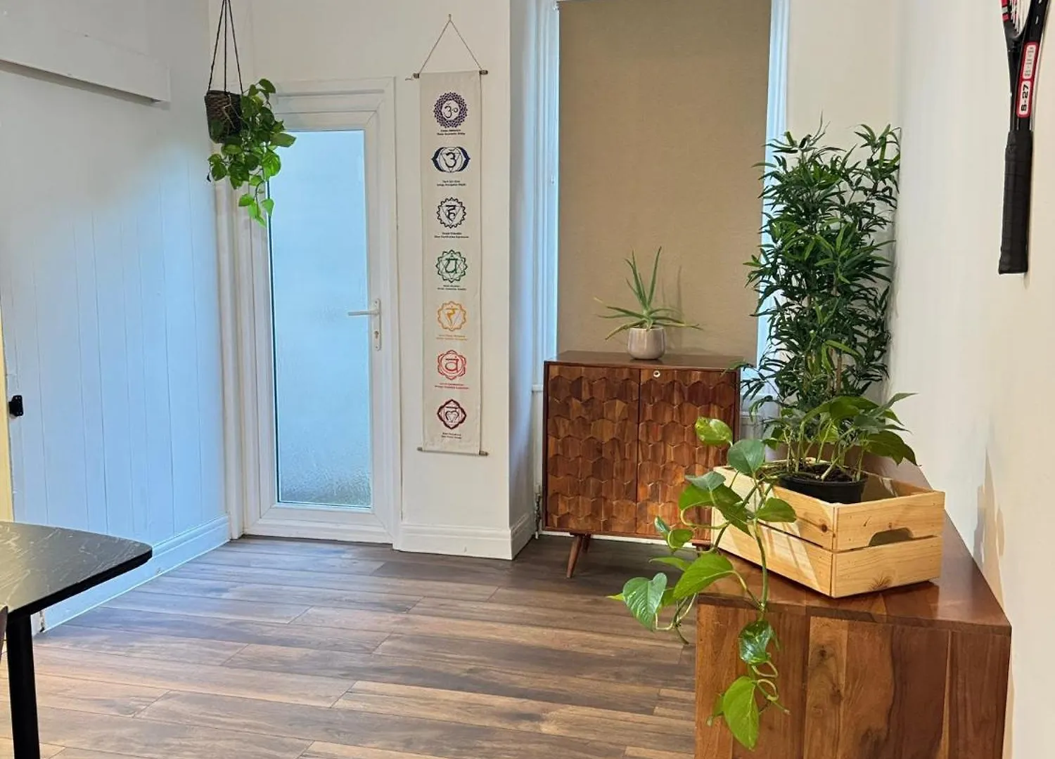 Modern 3 Bed House In Isleworth, London Villa